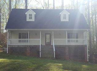 5072 Foxburrow Rd, Greensboro, NC 27406