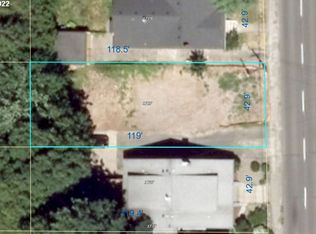 1727 SE Cesar E Chavez Blvd, Portland, OR 97214