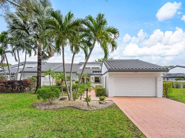 53 Hampshire Lane, Boynton Beach, FL 33436
