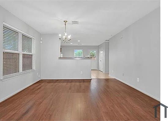 5th image of 702 Heatherton Hill Ln