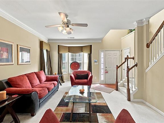 4th image of 2752 Rocky Ct