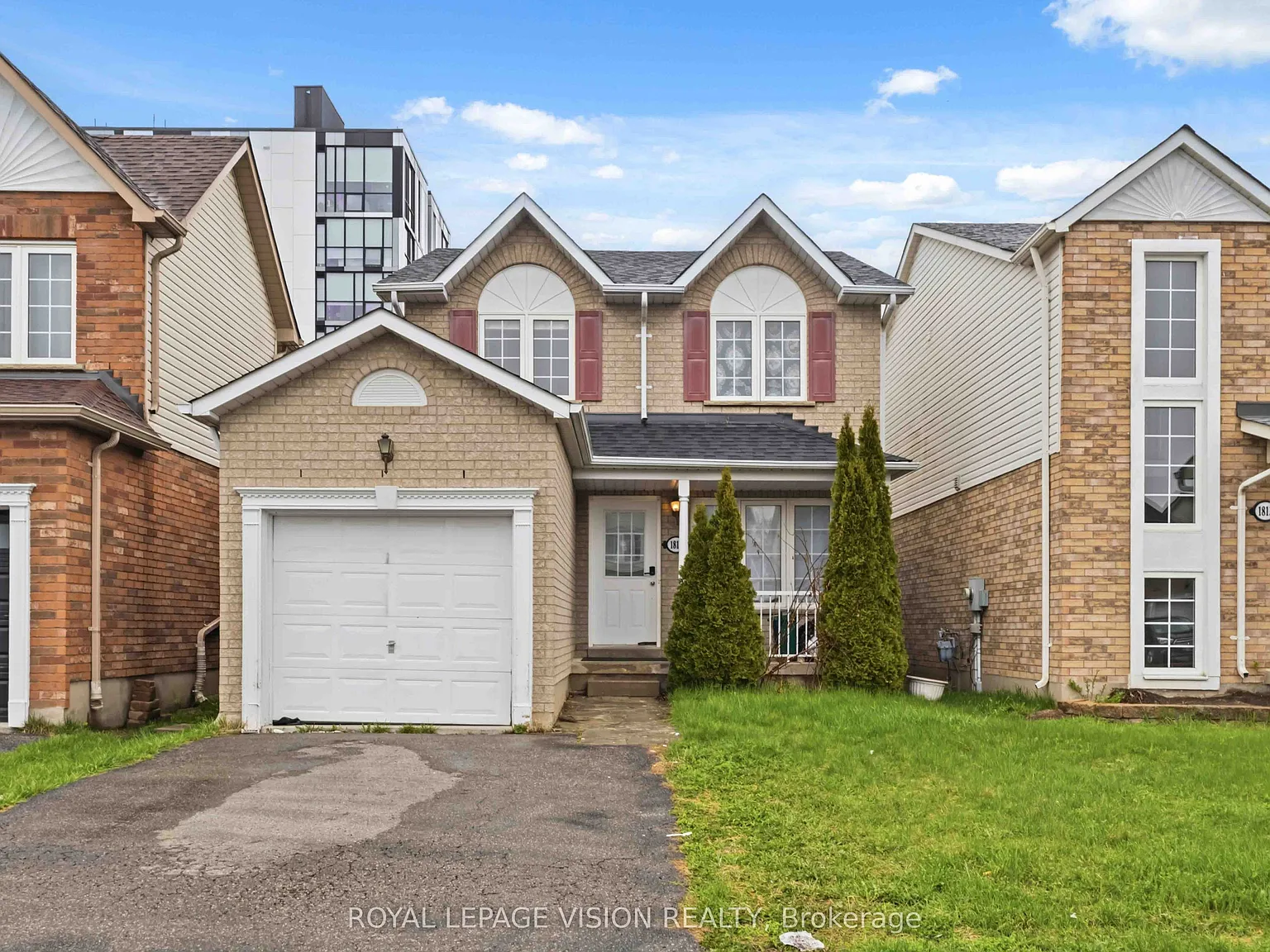 7 bed, $4,200 — Photo 2