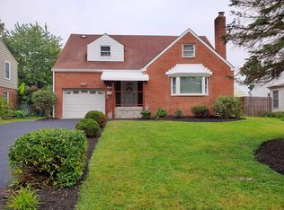 514 Enfield Rd, Columbus, OH 43209