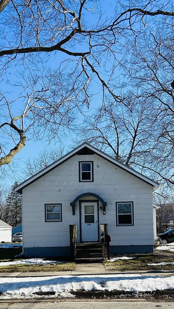 2000 Onalaska AVENUE, La Crosse, WI 54603 Zillow