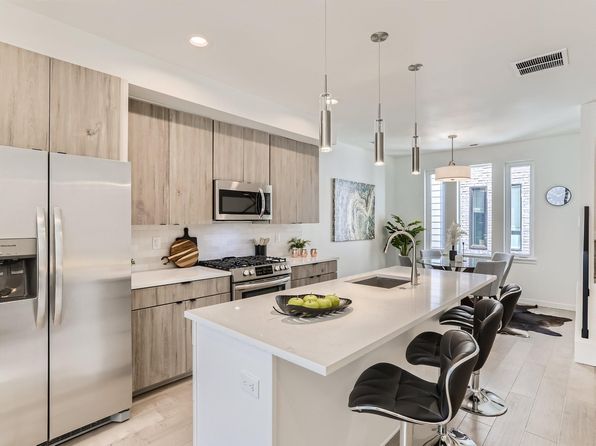 1920 N Hooker St Unit 3