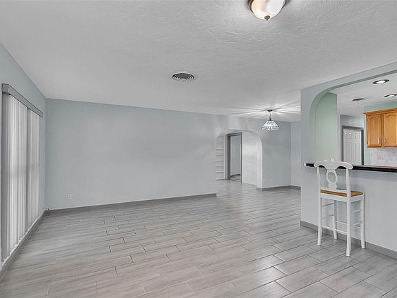 4th image of 3303 FLORIDA BOULEVARD