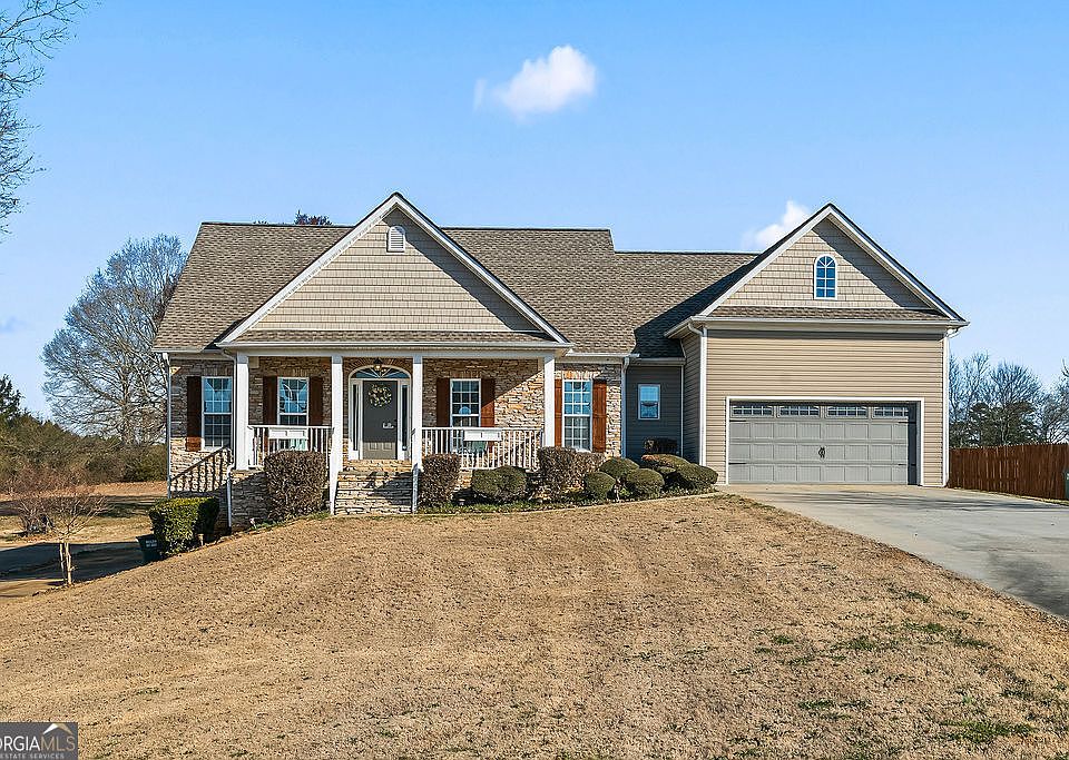 1st image of 218 Bowdoin Ln SW