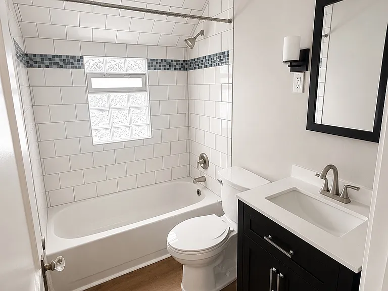73 Redmond Ave — Photo 5