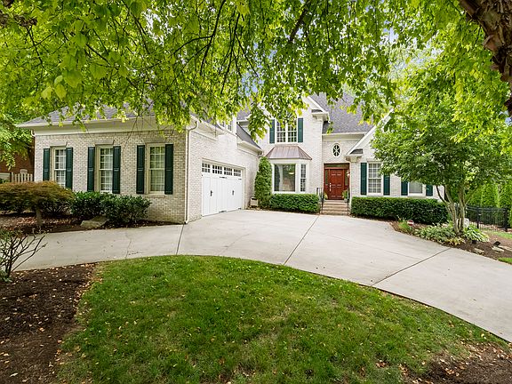 2nd image of 1025 Hayslope Dr