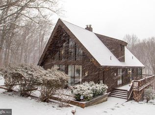 1124 Dairy Rd, Parkton, MD 21120