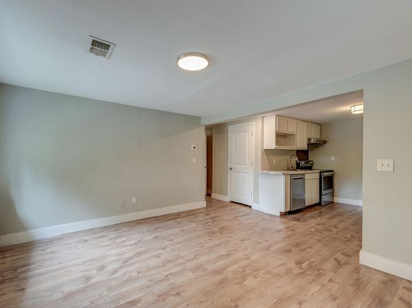 charleston-south-carolina-2079622815 picture