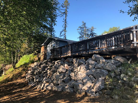 Back deck with rock wall