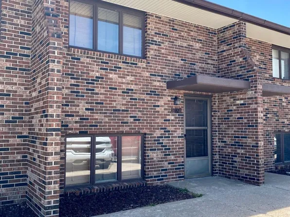 182 E Hill St, Colby, KS 67701