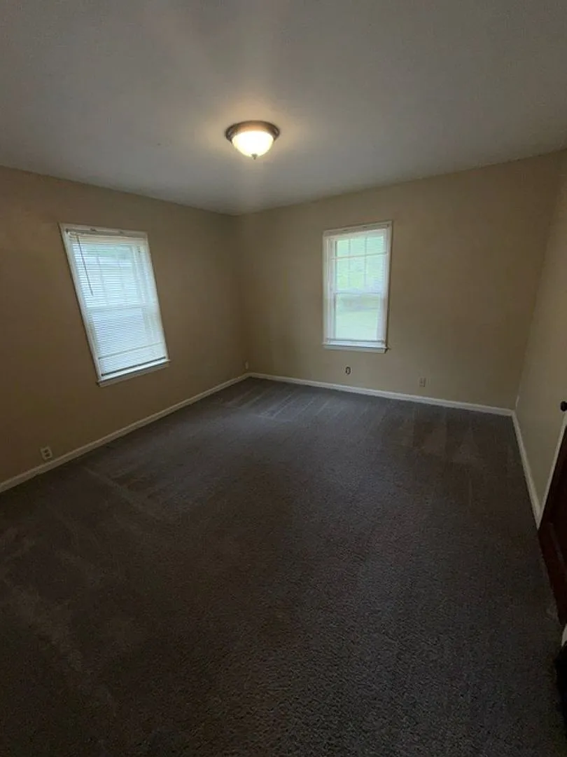 730 Bayard Park Dr, Evansville, IN 47713 — Photo 4