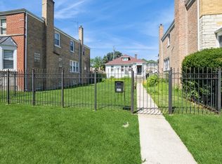 6612 N Mozart St, Chicago, IL 60645