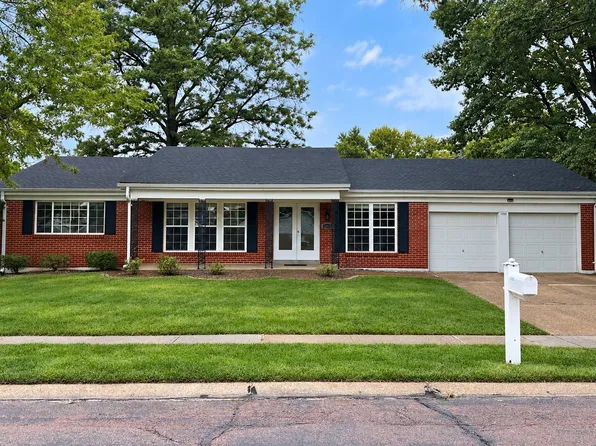 12503 Larkwood Dr, Saint Louis, MO 63146