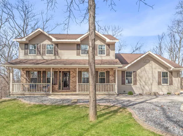 N3372 Turkey View Ct, Eden, WI 53019