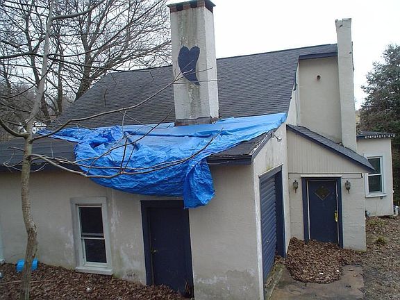 View from Clay Creek Rd