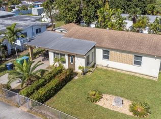 12201 SW 218th St, Miami, FL 33170