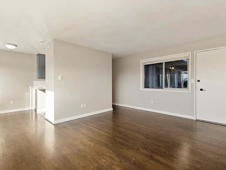 Rucker Court Apartments — Photo 22
