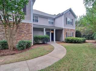 101 The Crossings Ln, Woodstock, GA 30189
