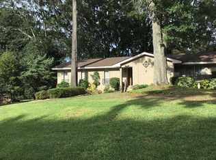 1236 Woodhill Ct, Montgomery, AL 36109