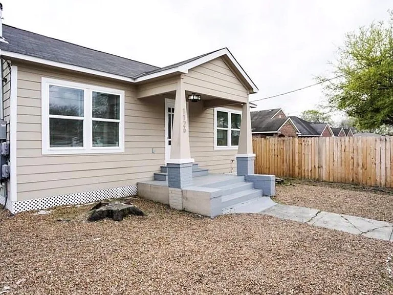 1126 Ryon St #A — Photo 1