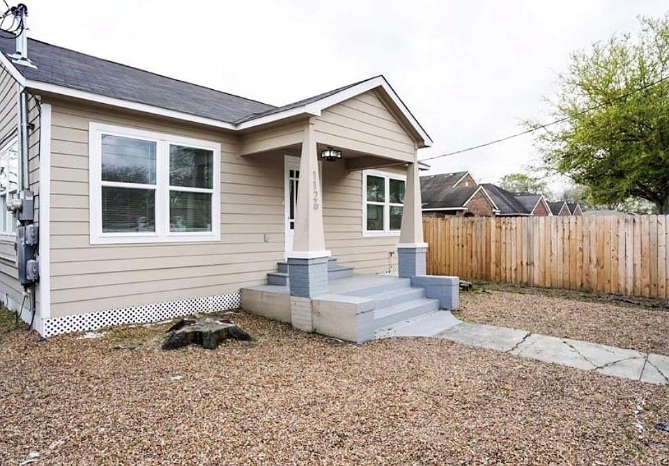 1st image of 1126 Ryon St #A