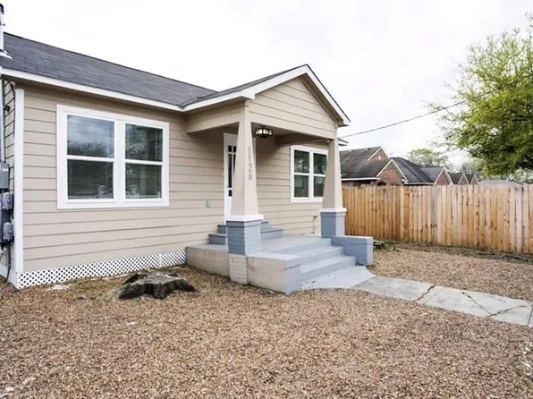 1126 Ryon St #A, Houston, TX 77009
