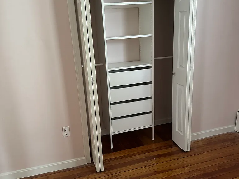 415 Ashley Blvd #1 — Photo 11