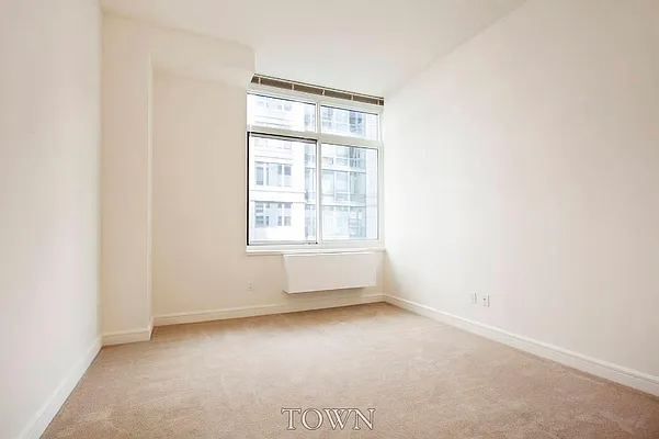 Rented by Town Residential | media 38