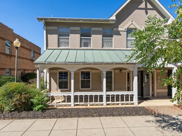 714 Parkside Pl NE #714, Washington, DC 20019