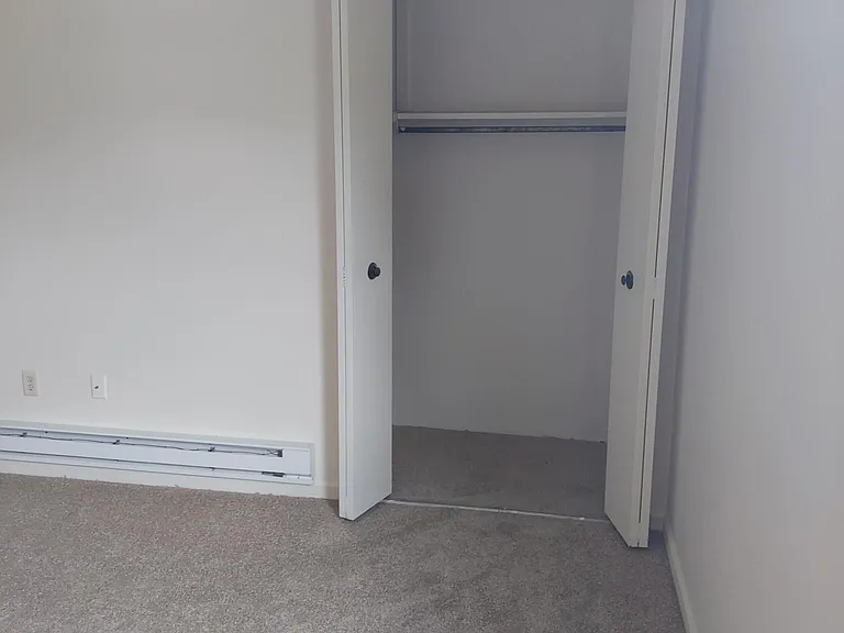 4 Country Meadow Ln — Photo 13
