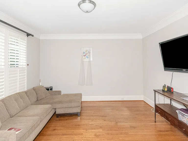 1450 Hillcrest Hts — Photo 28
