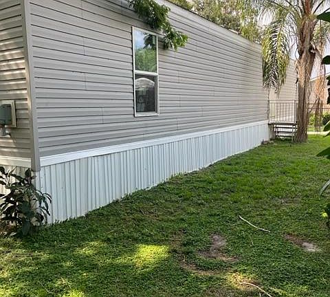 3rd image of 19 Jackson Creek Cir