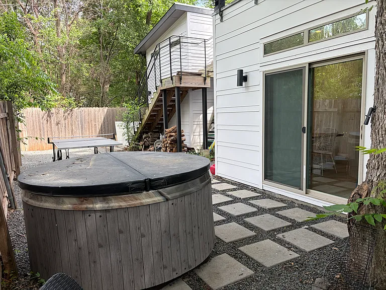 906 Brentwood St #2 — Photo 23