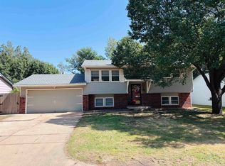 3214 S McComas Ave, Wichita, KS 67217