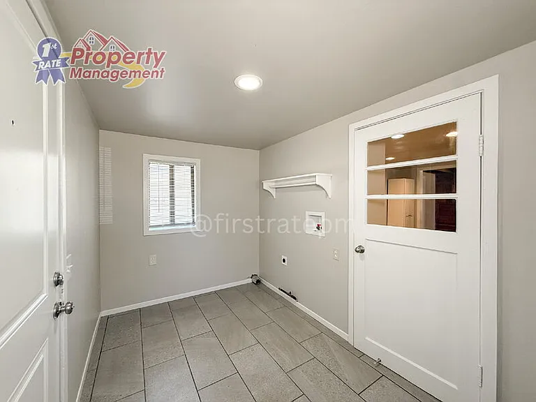 7145 W Petrie St — Photo 17
