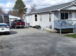 3015 N Hutchinson Rd, Spokane, WA 99212