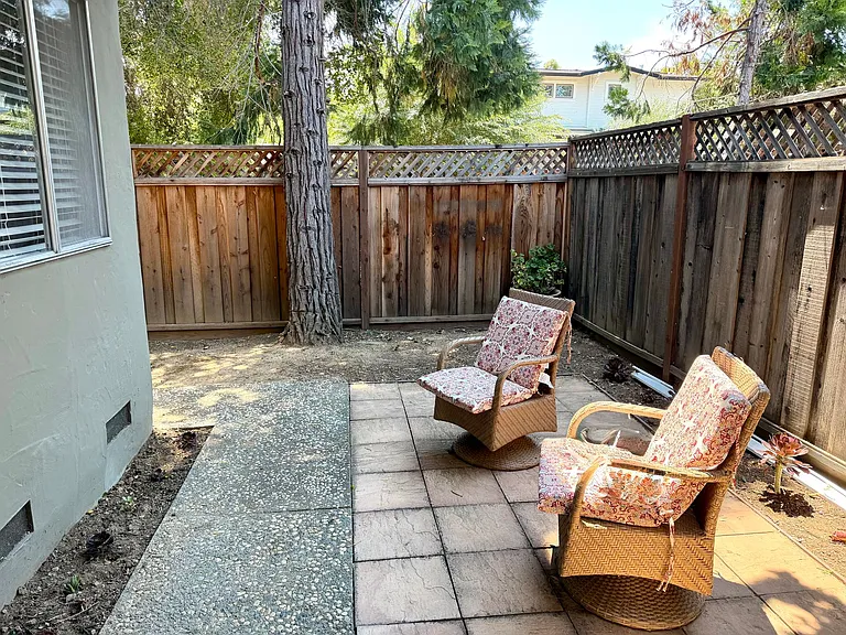 454 San Benito Ave #A — Photo 3