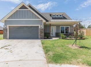 9420 NW 91st Cir, Yukon, OK 73099