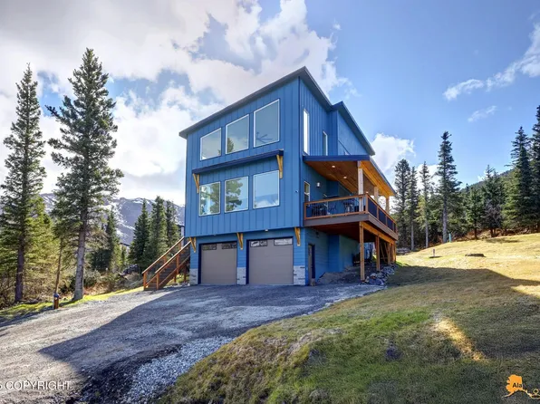 8236 Byron Dr, Anchorage, AK 99516