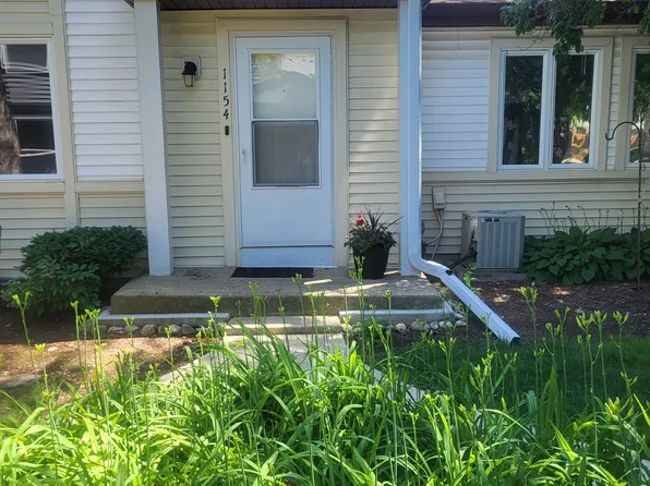 1154 Inverrary Ln, Deerfield, IL 60015