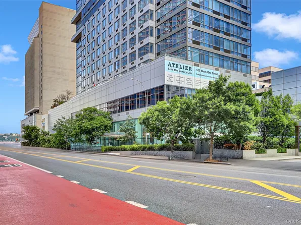 635 W 42nd Street #7A, New York (Manhattan), NY 10036