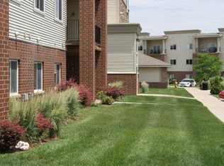 6350 Coachlight Dr #3205, West Des Moines, IA 50265
