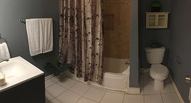 1512 N Maplewood Ave #1 — Photo 5
