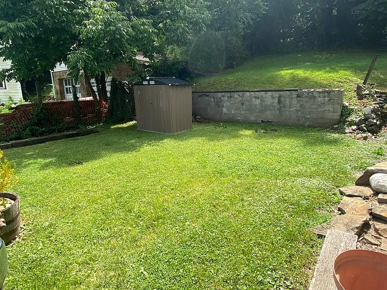 109 Tower Ln — Photo 25