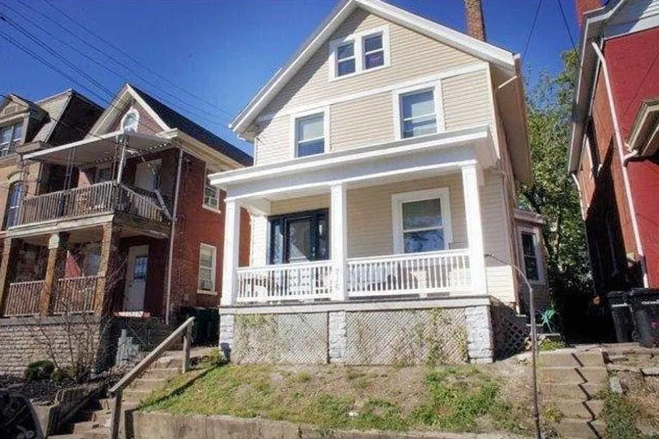 216 Bosley St