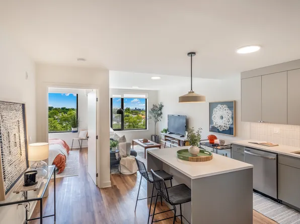 873 Communipaw Avenue image 26 of 90