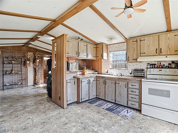 5th image of 805 Daugherty Rd